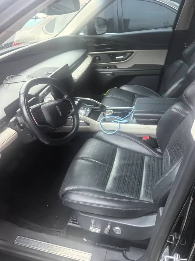 2023 Lincoln Nautilus 2.0T 261HP L4 8AT,autocango,china used car exporter,china ev exporter,chinese used car exporter,chinese used ev exporter