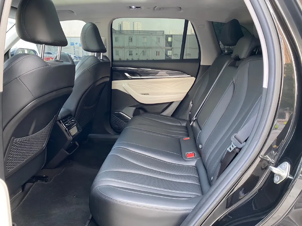 2023 Geely Monjaro 2.0T 238HP L4 8AT,autocango,china used car exporter,china ev exporter,chinese used car exporter,chinese used ev exporter