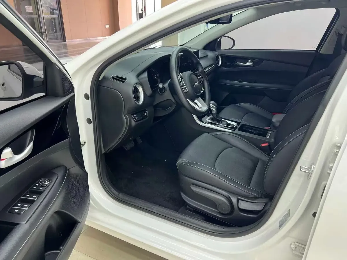 2021 Kia K3 1.5L 115HP L4 CVT,autocango,china used car exporter,china ev exporter,chinese used car exporter,chinese used ev exporter