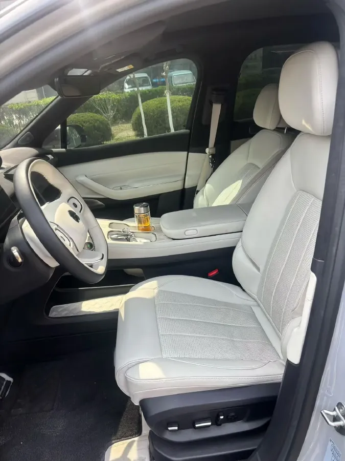 2024 NIO ES8 BEV 75KWH,autocango,china used car exporter,china ev exporter,chinese used car exporter,chinese used ev exporter