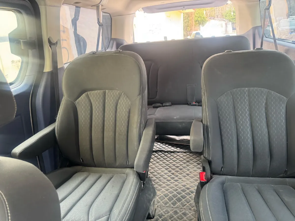 2025 BAW RuiSheng Trump M7 2.0L 144HP L4 8AT,autocango,china used car exporter,china ev exporter,chinese used car exporter,chinese used ev exporter