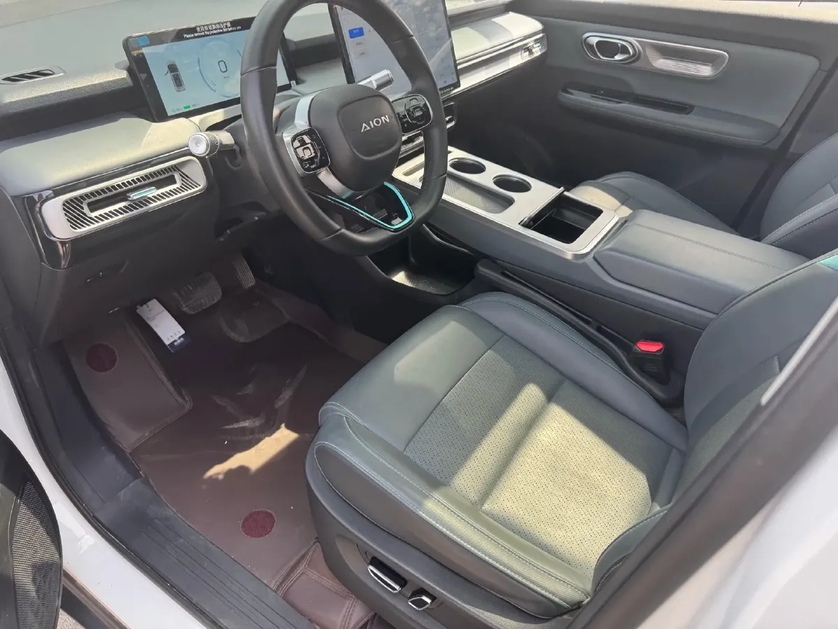 2023 GAC Trumpchi GS4 1.5T 177HP L4 6AT,autocango,china used car exporter,china ev exporter,chinese used car exporter,chinese used ev exporter