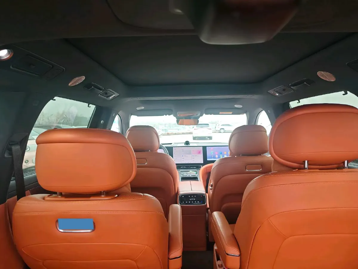 2024 AITO AITO M9 1.5T 152HP L4 REEV 42KWH,autocango,china used car exporter,china ev exporter,chinese used car exporter,chinese used ev exporter