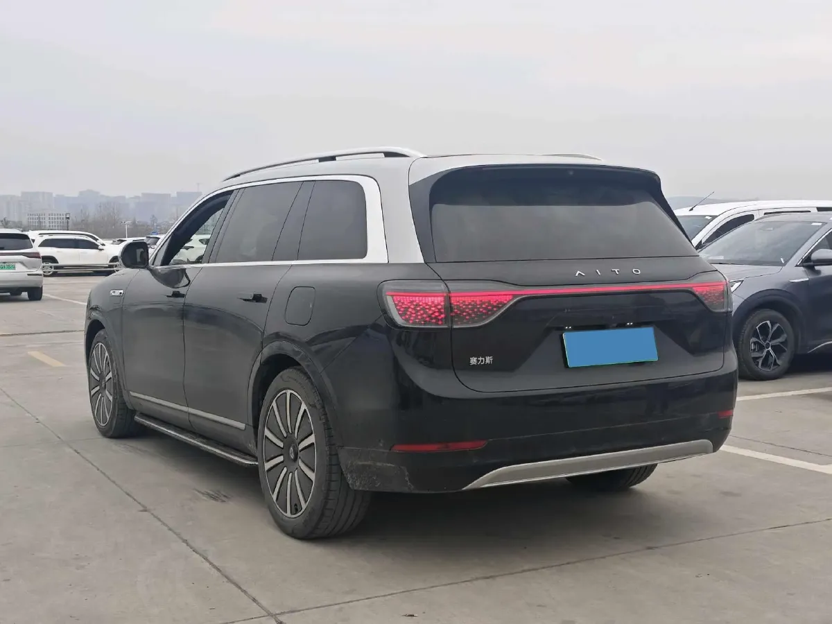 2024 AITO AITO M9 1.5T 152HP L4 REEV 42KWH,autocango,china used car exporter,china ev exporter,chinese used car exporter,chinese used ev exporter