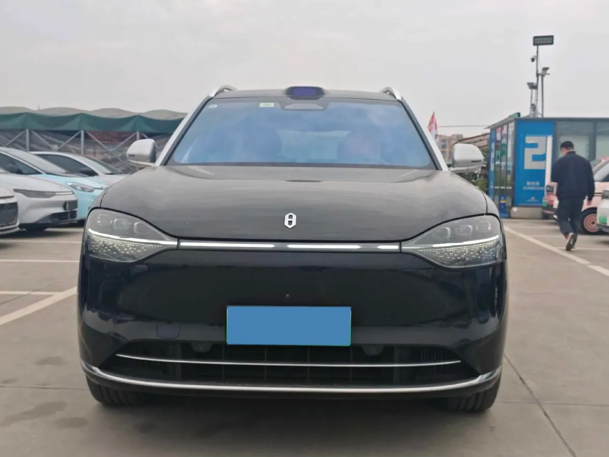 2024 AITO AITO M9 1.5T 152HP L4 REEV 42KWH,autocango,china used car exporter,china ev exporter,chinese used car exporter,chinese used ev exporter