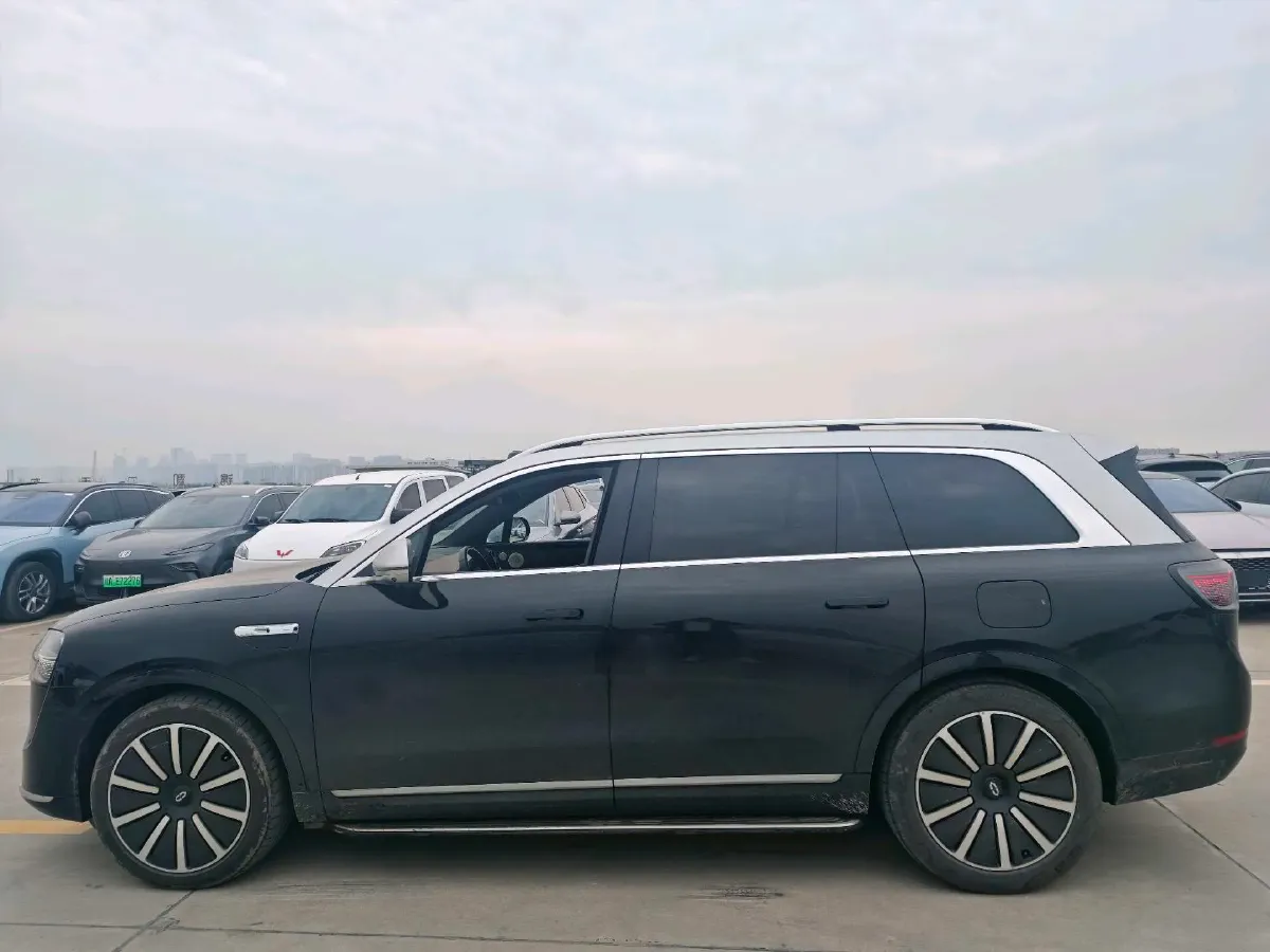 2024 AITO AITO M9 1.5T 152HP L4 REEV 42KWH,autocango,china used car exporter,china ev exporter,chinese used car exporter,chinese used ev exporter