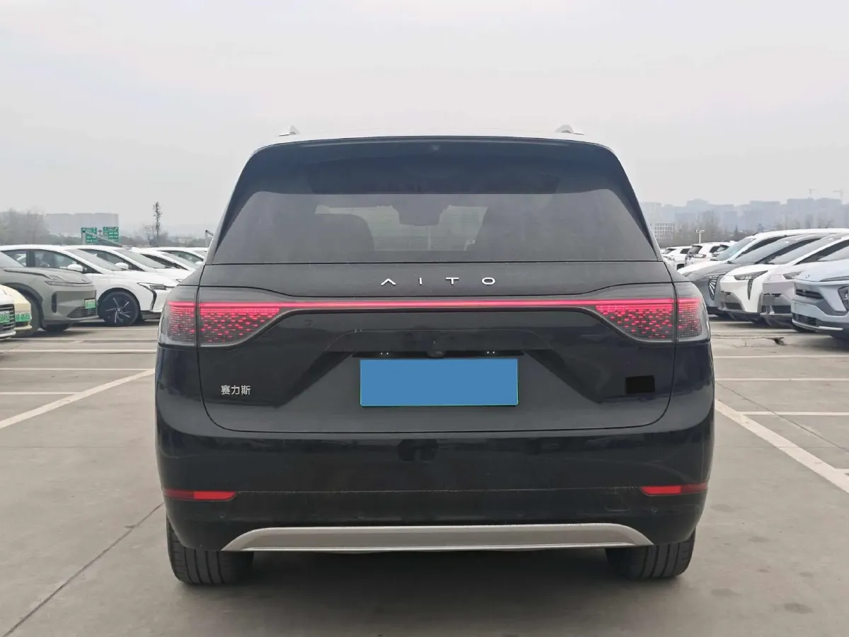 2024 AITO AITO M9 1.5T 152HP L4 REEV 42KWH,autocango,china used car exporter,china ev exporter,chinese used car exporter,chinese used ev exporter