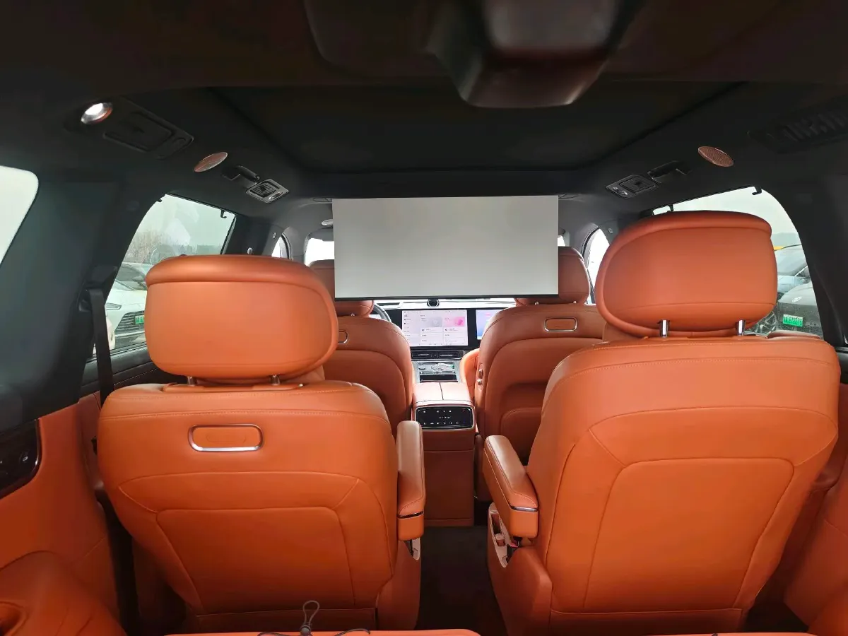 2024 AITO AITO M9 1.5T 152HP L4 REEV 42KWH,autocango,china used car exporter,china ev exporter,chinese used car exporter,chinese used ev exporter