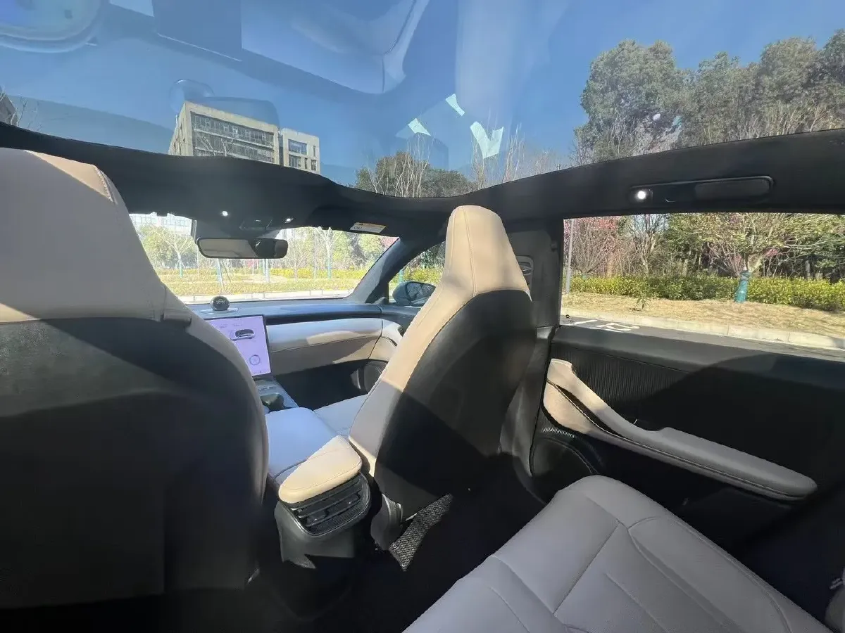 2022 JunTian HeiWuShi Youth 2.0T 203HP L4 6AT,autocango,china used car exporter,china ev exporter,chinese used car exporter,chinese used ev exporter