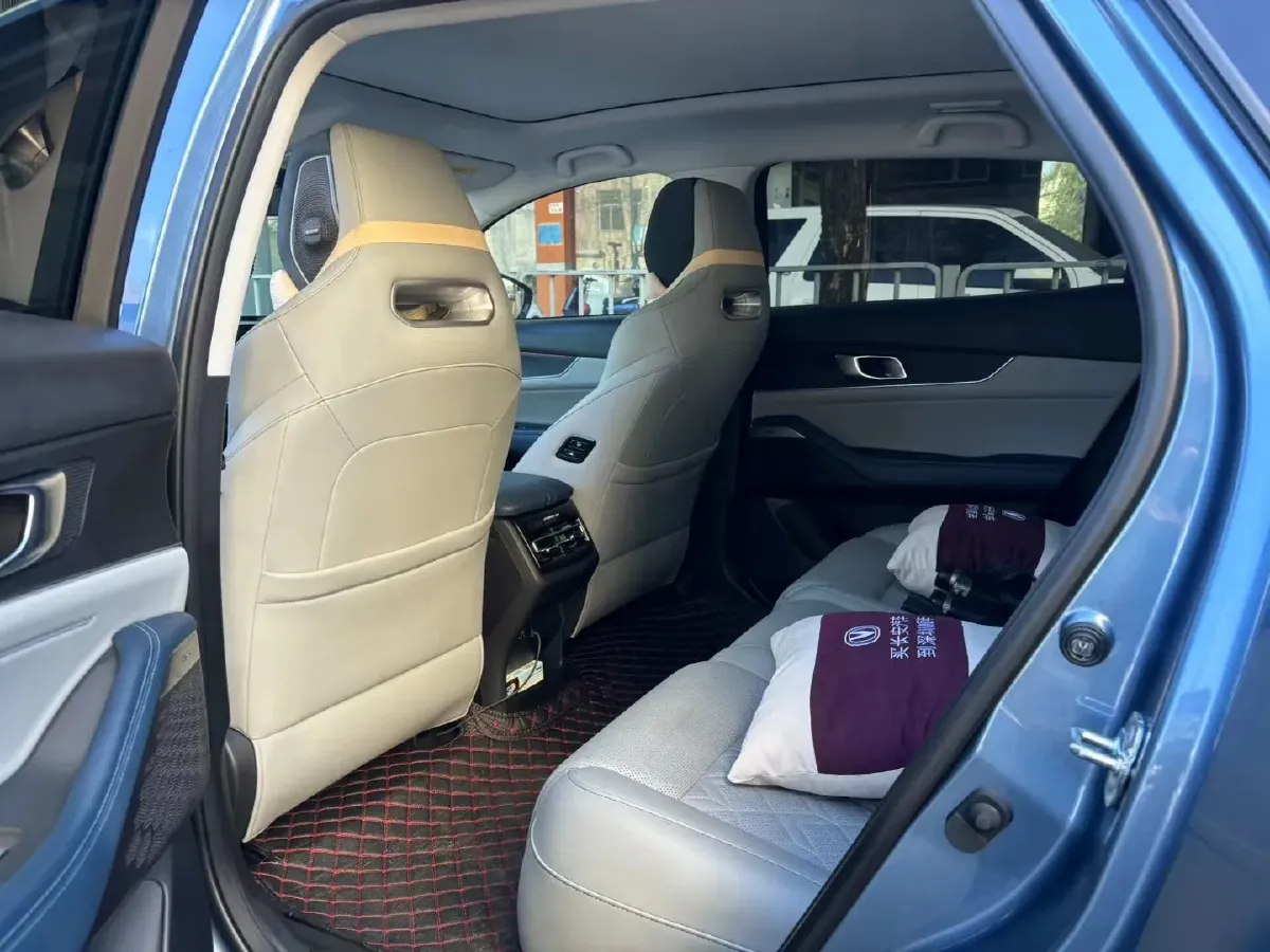 2022 Bestune T99 2.0T 224HP L4 6AT,autocango,china used car exporter,china ev exporter,chinese used car exporter,chinese used ev exporter