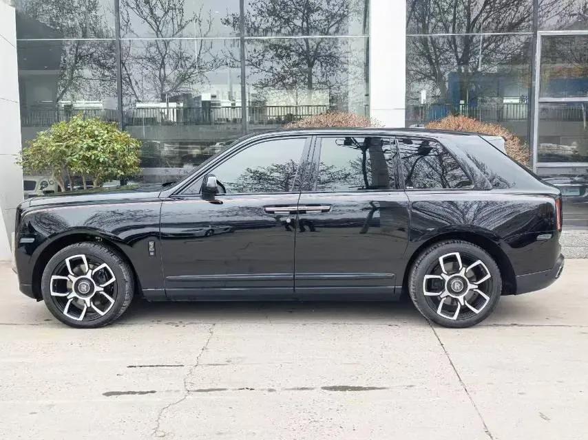2024 Rolls-Royce Cullinan 6.7T 571HP V12 8AT,autocango,china used car exporter,china ev exporter,chinese used car exporter,chinese used ev exporter