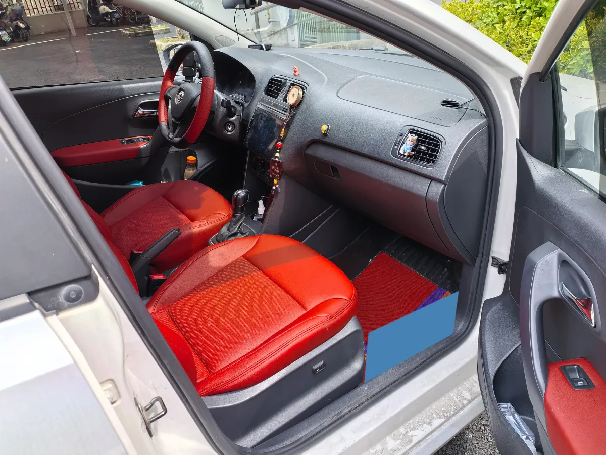 2016 Volkswagen Polo 1.4L 90HP L4 6AT,autocango,china used car exporter,china ev exporter,chinese used car exporter,chinese used ev exporter