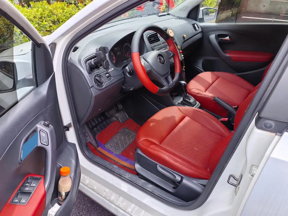 2016 Volkswagen Polo 1.4L 90HP L4 6AT,autocango,china used car exporter,china ev exporter,chinese used car exporter,chinese used ev exporter