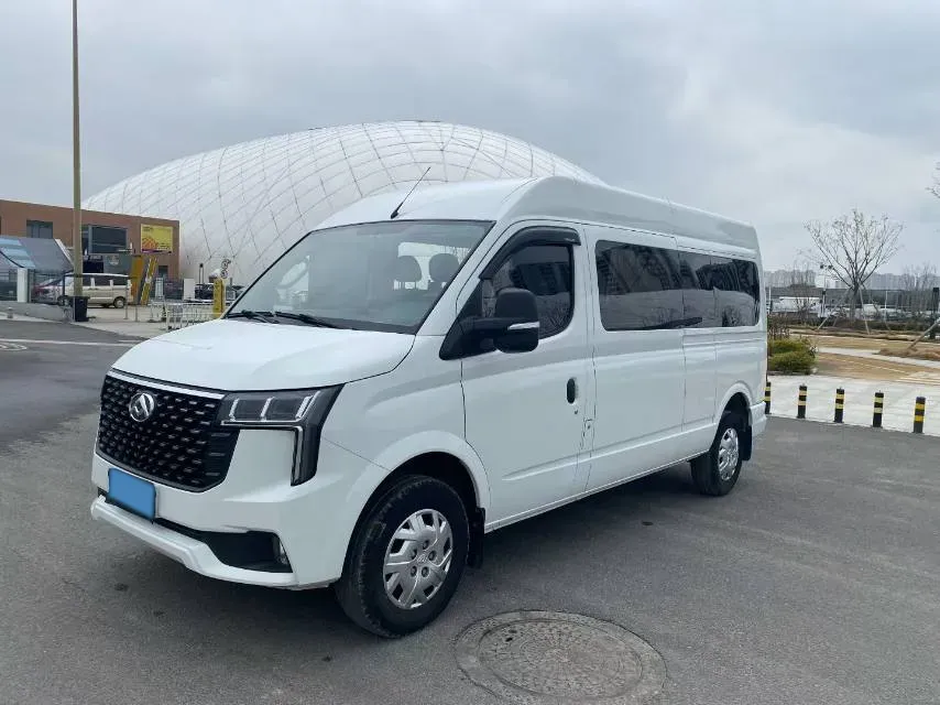 2023 MAXUS XinTu V80 2.0T 127HP L4 6MT,autocango,china used car exporter,china ev exporter,chinese used car exporter,chinese used ev exporter
