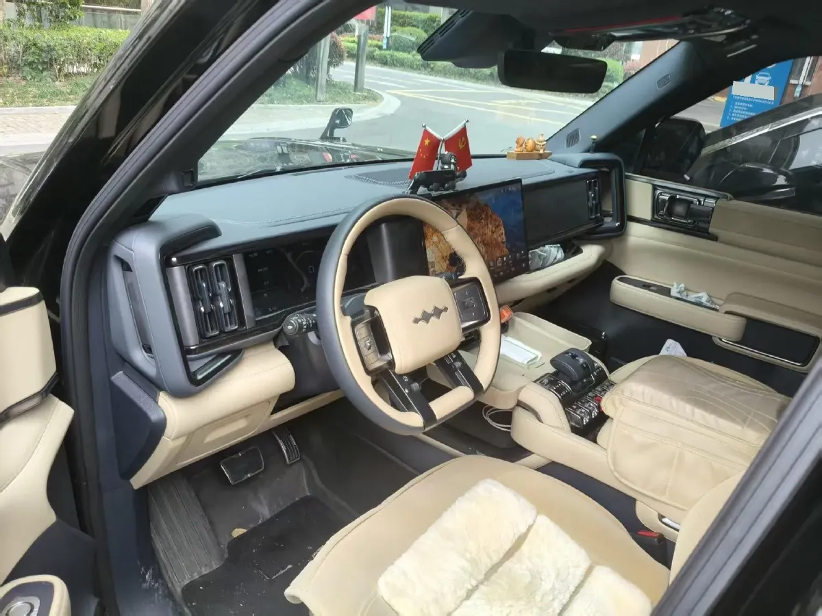 2025 FangChengBao Bao 5 1.5T 194HP L4 E-CVT PHEV 31.8KWH,autocango,china used car exporter,china ev exporter,chinese used car exporter,chinese used ev exporter