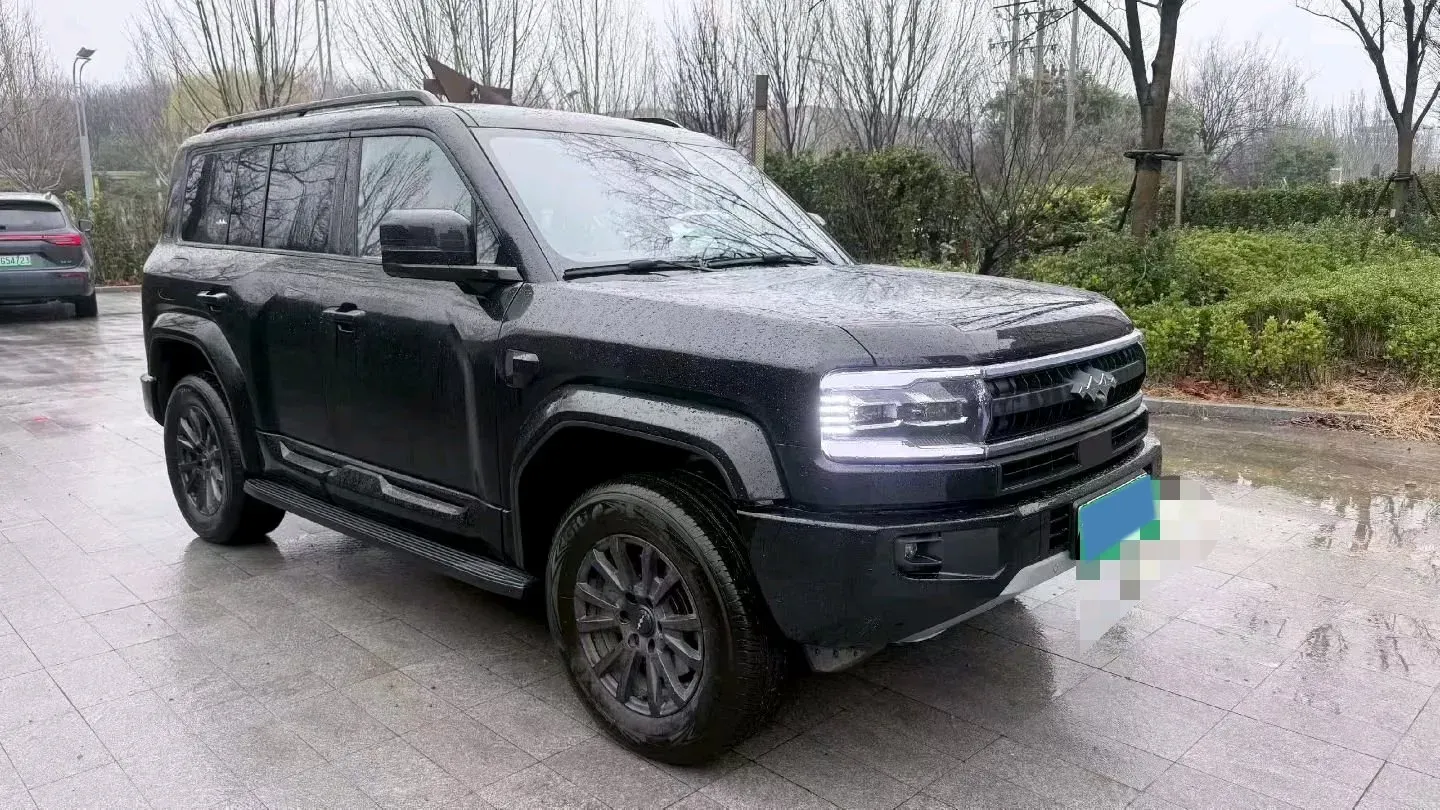 2025 FangChengBao Bao 5 1.5T 194HP L4 E-CVT PHEV 31.8KWH,autocango,china used car exporter,china ev exporter,chinese used car exporter,chinese used ev exporter
