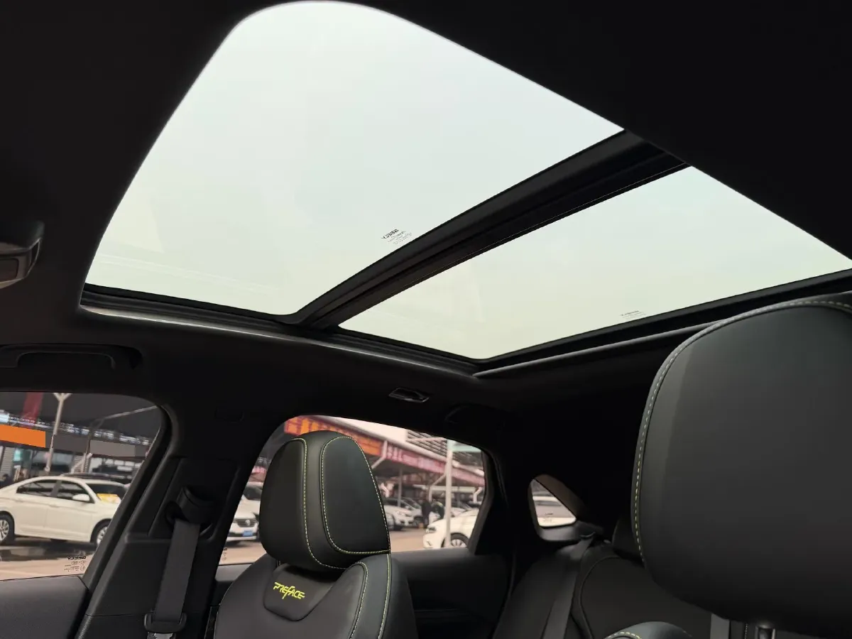 2023 Geely Preface 1.5T 181HP L4 7DCT,autocango,china used car exporter,china ev exporter,chinese used car exporter,chinese used ev exporter