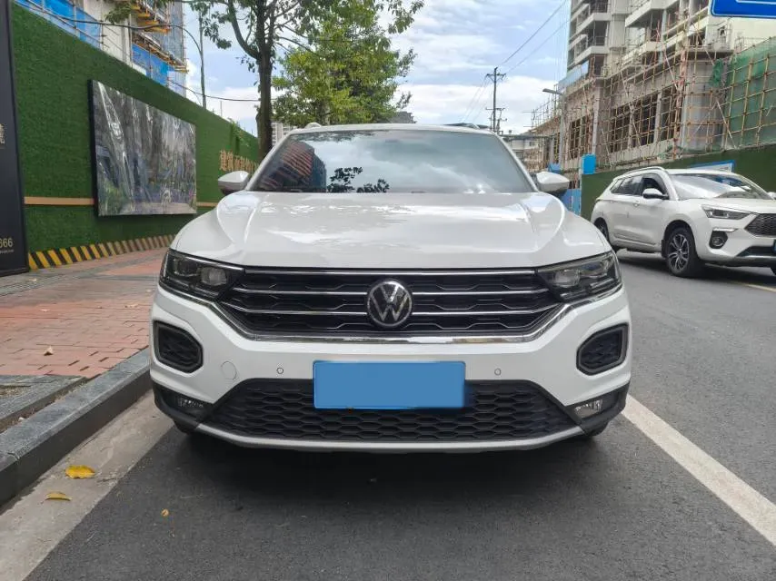 2021 Volkswagen T-Roc 1.4T 150HP L4 7DCT,autocango,china used car exporter,china ev exporter,chinese used car exporter,chinese used ev exporter