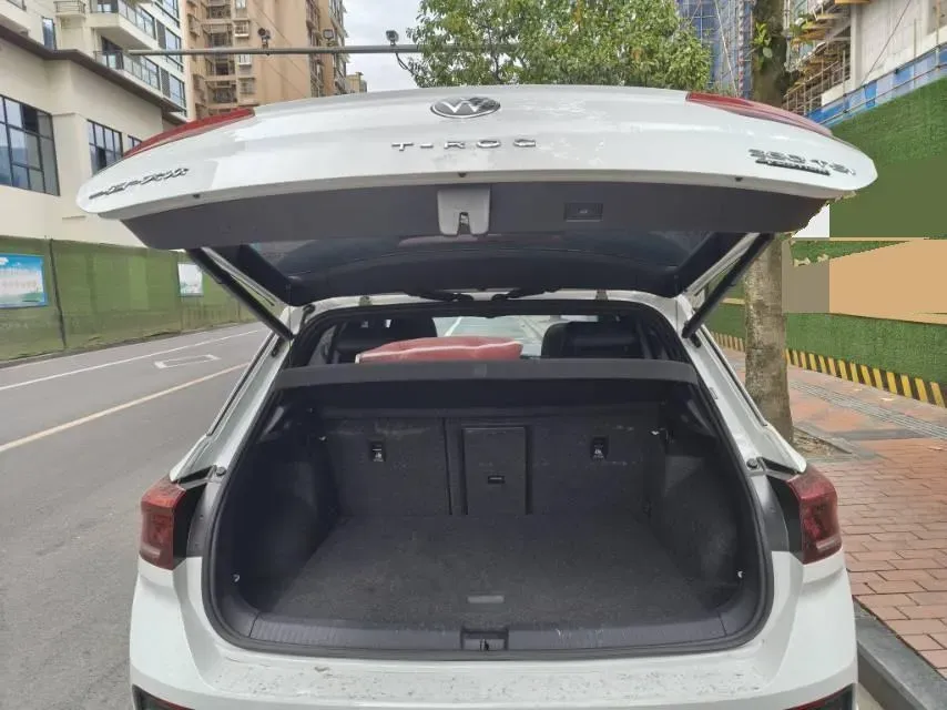 2021 Volkswagen T-Roc 1.4T 150HP L4 7DCT,autocango,china used car exporter,china ev exporter,chinese used car exporter,chinese used ev exporter