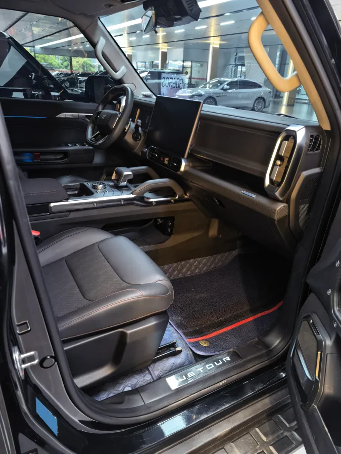 2023 Jetour Traveller 2.0T 254HP L4 7DCT,autocango,china used car exporter,china ev exporter,chinese used car exporter,chinese used ev exporter