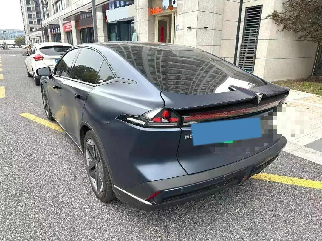 2022 DongFeng Forthing LingZhi EV BEV 68.4KWH,autocango,china used car exporter,china ev exporter,chinese used car exporter,chinese used ev exporter