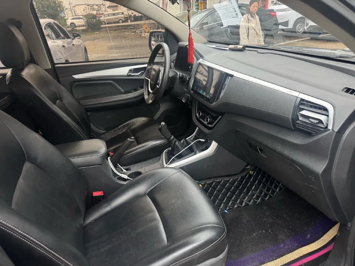 2018 Isuzu RE-MAX Jim 2.8T 116HP L4 5MT,autocango,china used car exporter,china ev exporter,chinese used car exporter,chinese used ev exporter