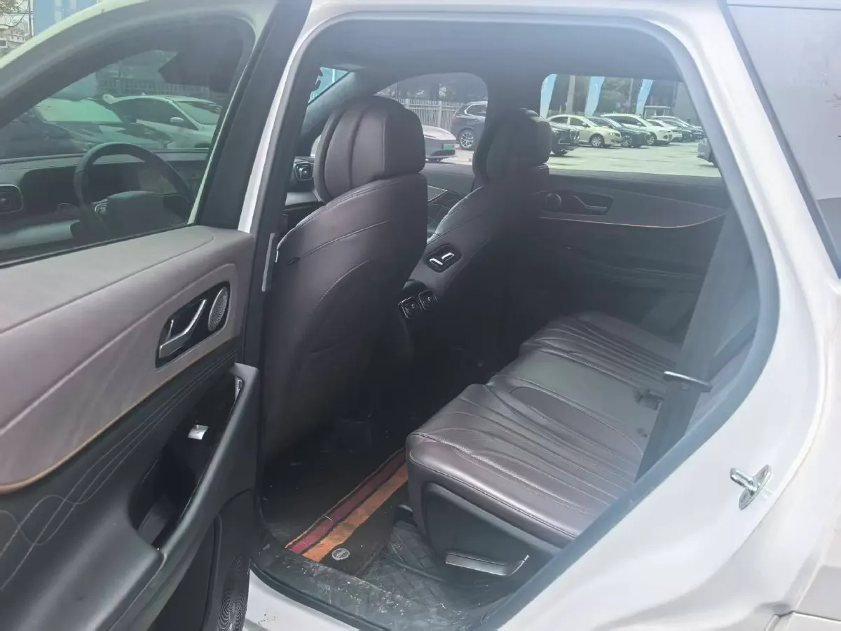 2024 Chery Tiggo 9 2.0T 261HP L4 8AT,autocango,china used car exporter,china ev exporter,chinese used car exporter,chinese used ev exporter