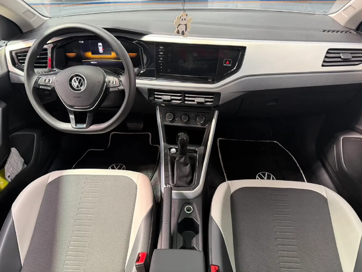 2023 Volkswagen Polo 1.5L 113HP L4 6AT,autocango,china used car exporter,china ev exporter,chinese used car exporter,chinese used ev exporter