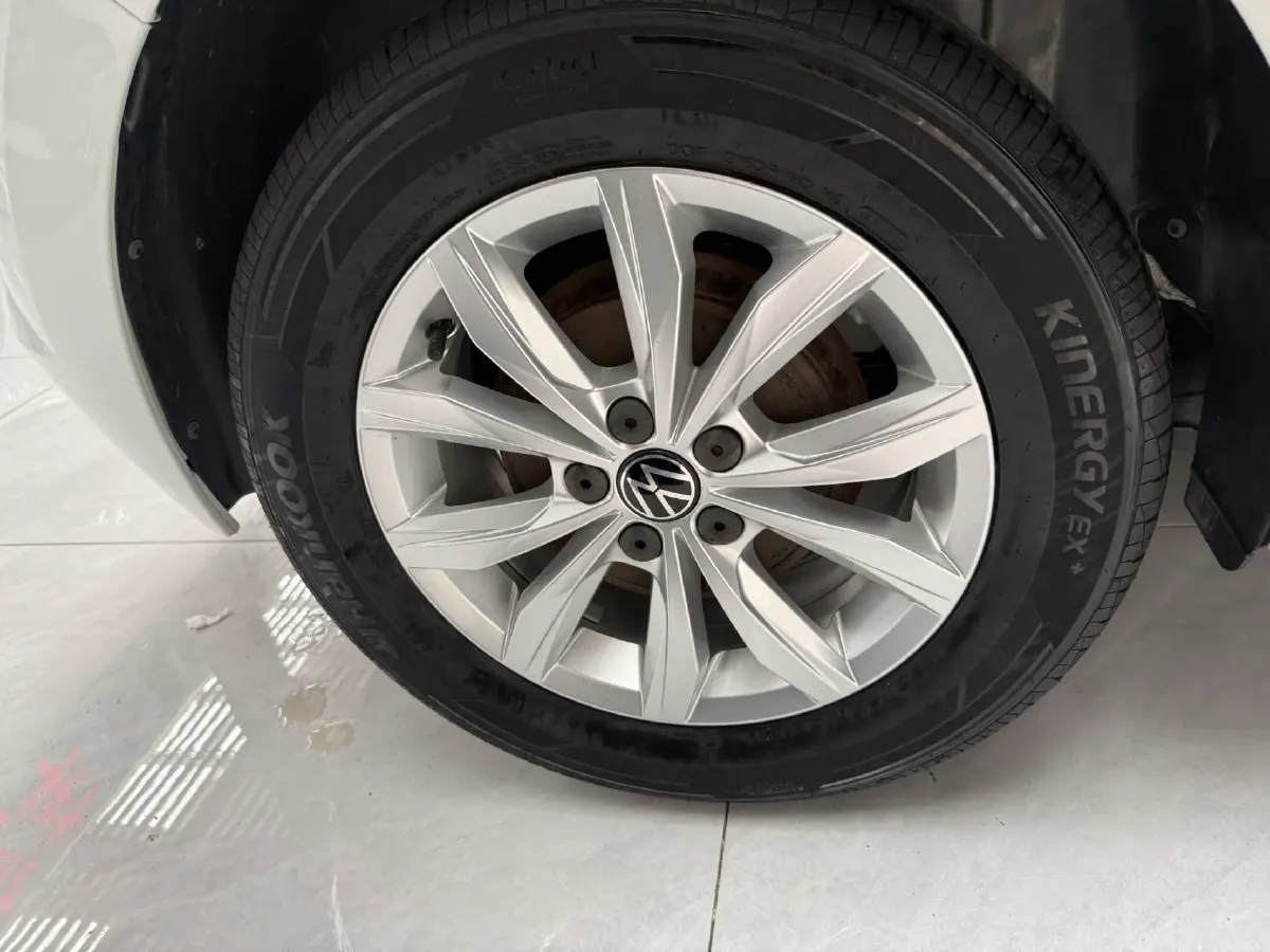 2023 Volkswagen Polo 1.5L 113HP L4 6AT,autocango,china used car exporter,china ev exporter,chinese used car exporter,chinese used ev exporter