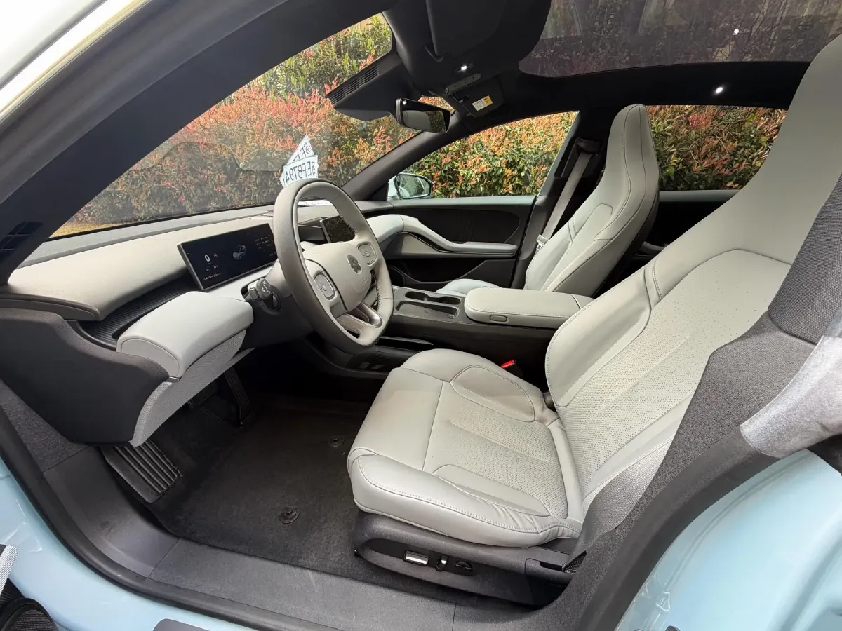 2022 JunTian HeiWuShi Youth 2.0T 203HP L4 6AT,autocango,china used car exporter,china ev exporter,chinese used car exporter,chinese used ev exporter