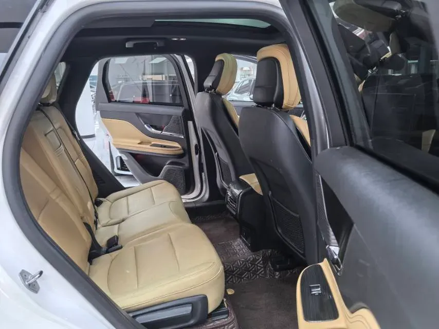 2020 Lincoln Corsair 2.0T 245HP L4 8AT,autocango,china used car exporter,china ev exporter,chinese used car exporter,chinese used ev exporter