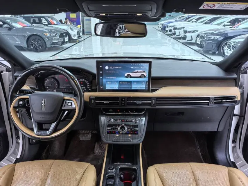 2020 Lincoln Corsair 2.0T 245HP L4 8AT,autocango,china used car exporter,china ev exporter,chinese used car exporter,chinese used ev exporter