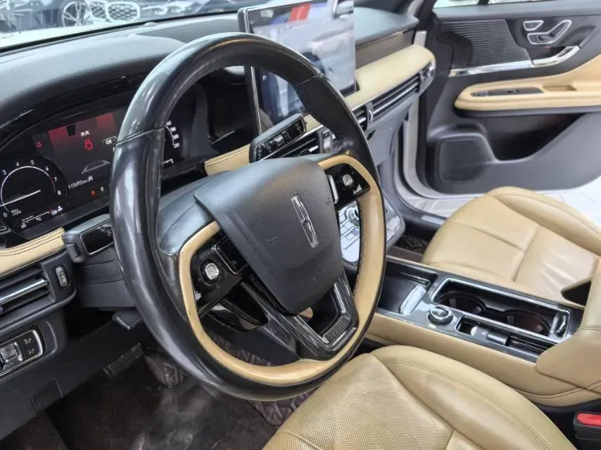 2020 Lincoln Corsair 2.0T 245HP L4 8AT,autocango,china used car exporter,china ev exporter,chinese used car exporter,chinese used ev exporter