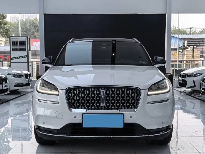 2020 Lincoln Corsair 2.0T 245HP L4 8AT,autocango,china used car exporter,china ev exporter,chinese used car exporter,chinese used ev exporter