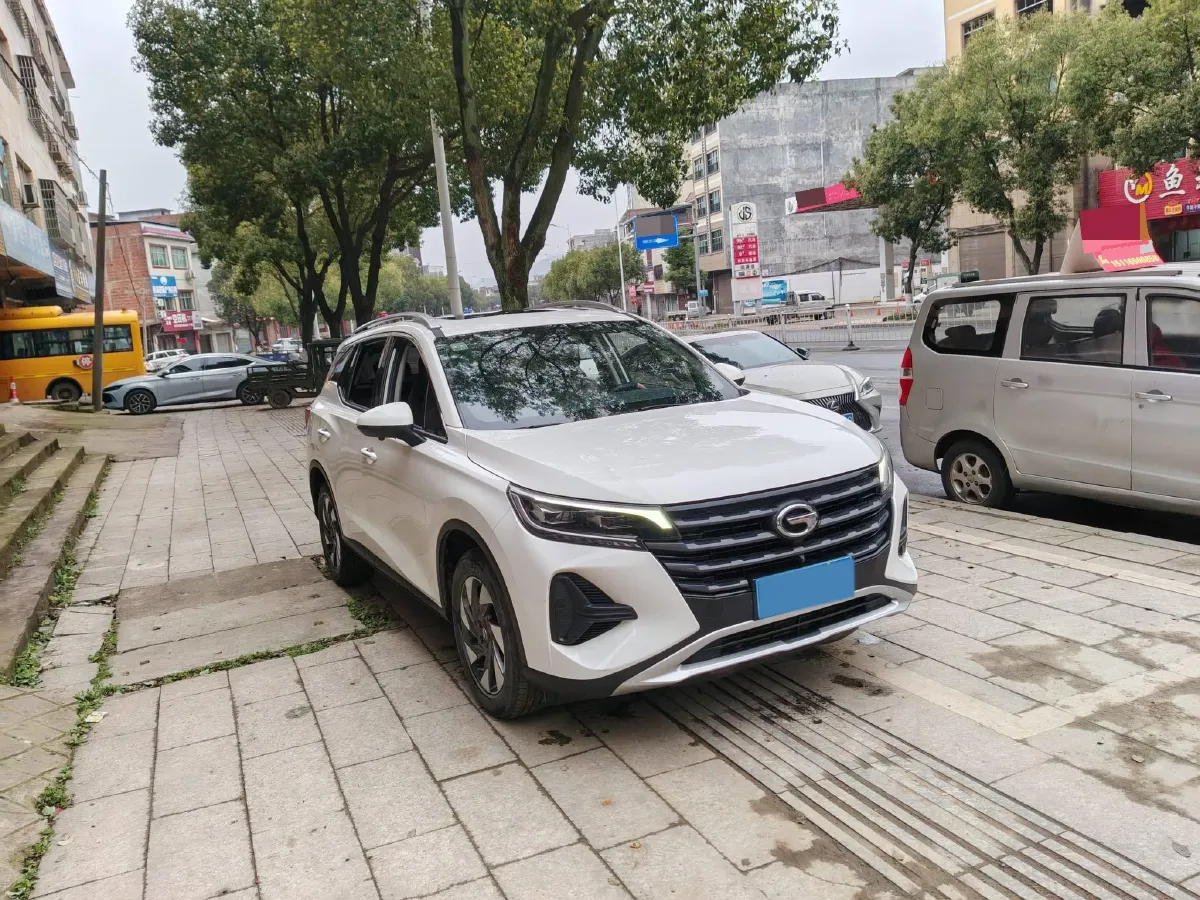 2021 GAC Trumpchi GS4 1.5T 169HP L4 6AT,autocango,china used car exporter,china ev exporter,chinese used car exporter,chinese used ev exporter