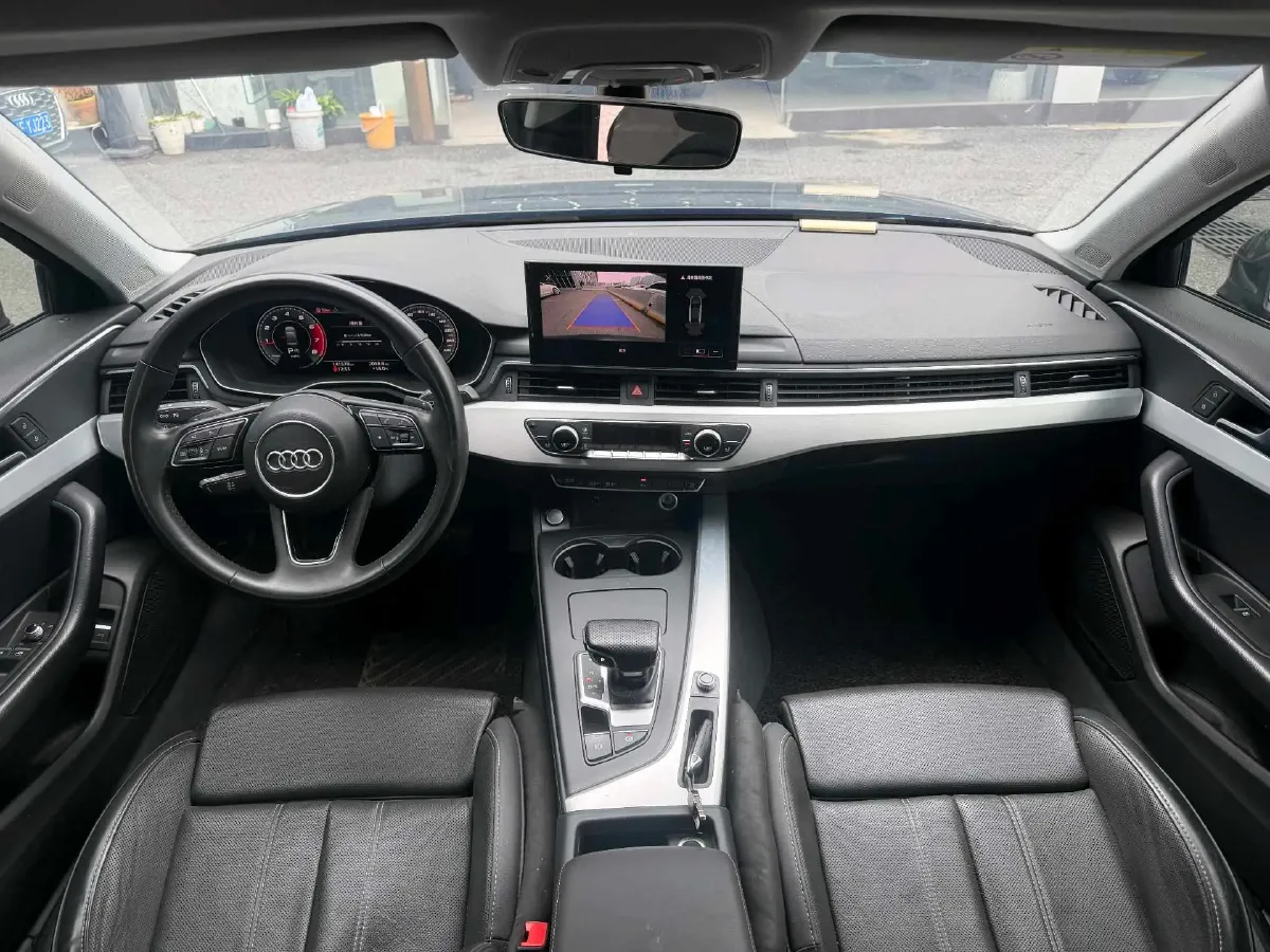 2020 Audi A4L 2.0T 150HP L4 7DCT,autocango,china used car exporter,china ev exporter,chinese used car exporter,chinese used ev exporter
