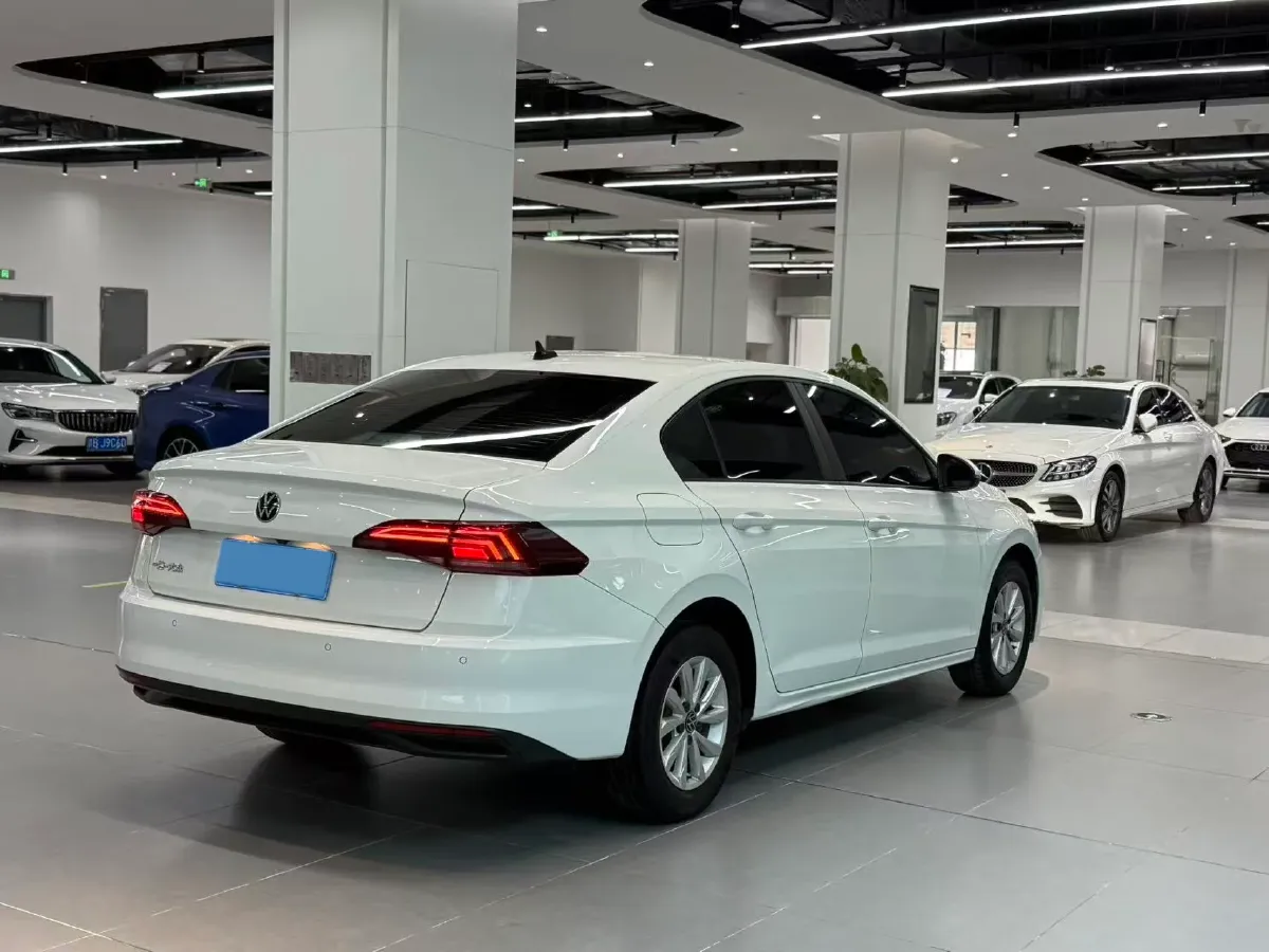 2021 Volkswagen Bora 1.5L 113HP L4 6AT,autocango,china used car exporter,china ev exporter,chinese used car exporter,chinese used ev exporter