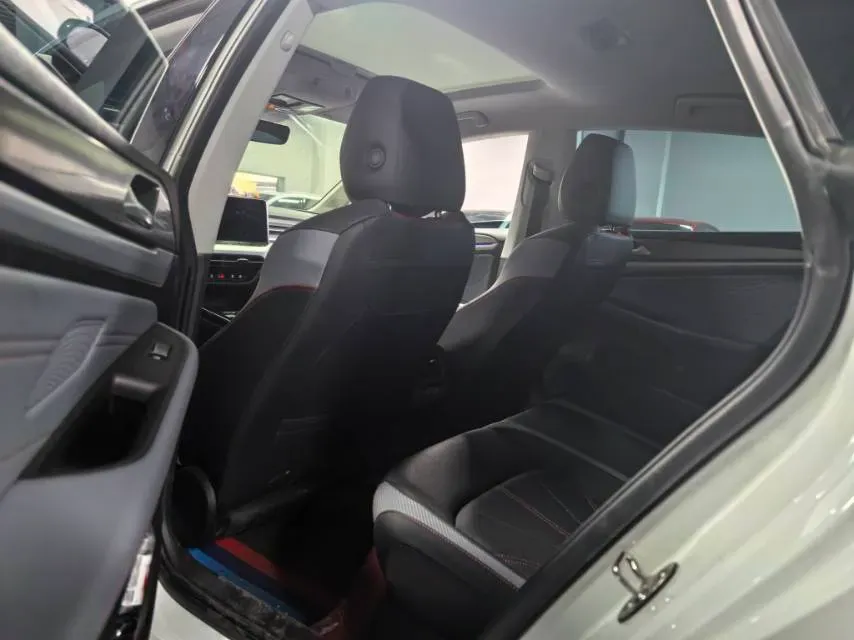 2024 Volkswagen Lamando 1.4T 150HP L4 7DCT,autocango,china used car exporter,china ev exporter,chinese used car exporter,chinese used ev exporter