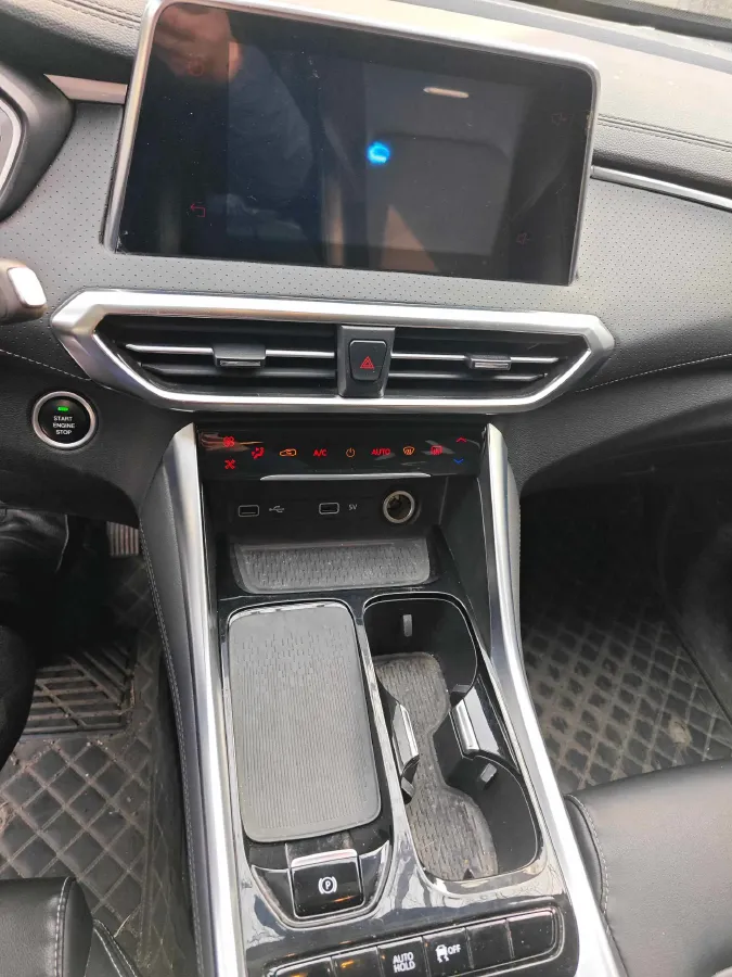 2023 MAXUS G50 1.5T 181HP L4 7DCT,autocango,china used car exporter,china ev exporter,chinese used car exporter,chinese used ev exporter