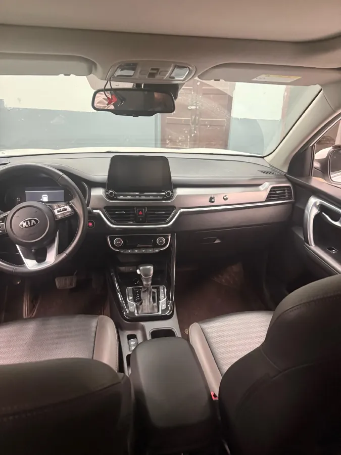 2019 Kia Sportage R 2.0L 160HP L4 6AT,autocango,china used car exporter,china ev exporter,chinese used car exporter,chinese used ev exporter