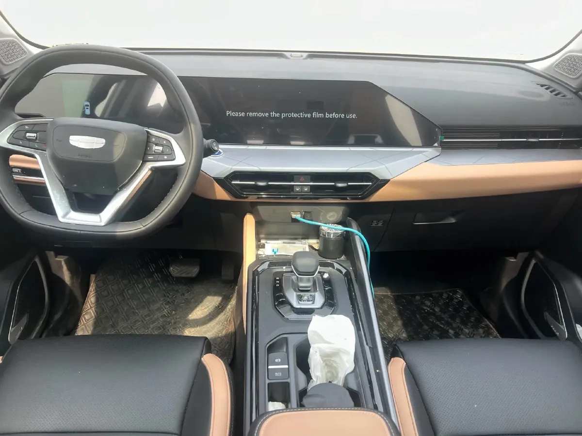 2024 Geely OkavangoPRO 1.5T 181HP L4 7DCT,autocango,china used car exporter,china ev exporter,chinese used car exporter,chinese used ev exporter