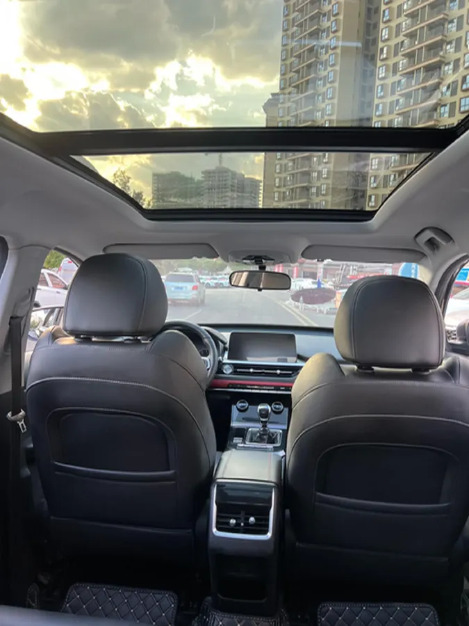 2020 Chery Tiggo 7 1.5T 156HP L4 6MT,autocango,china used car exporter,china ev exporter,chinese used car exporter,chinese used ev exporter