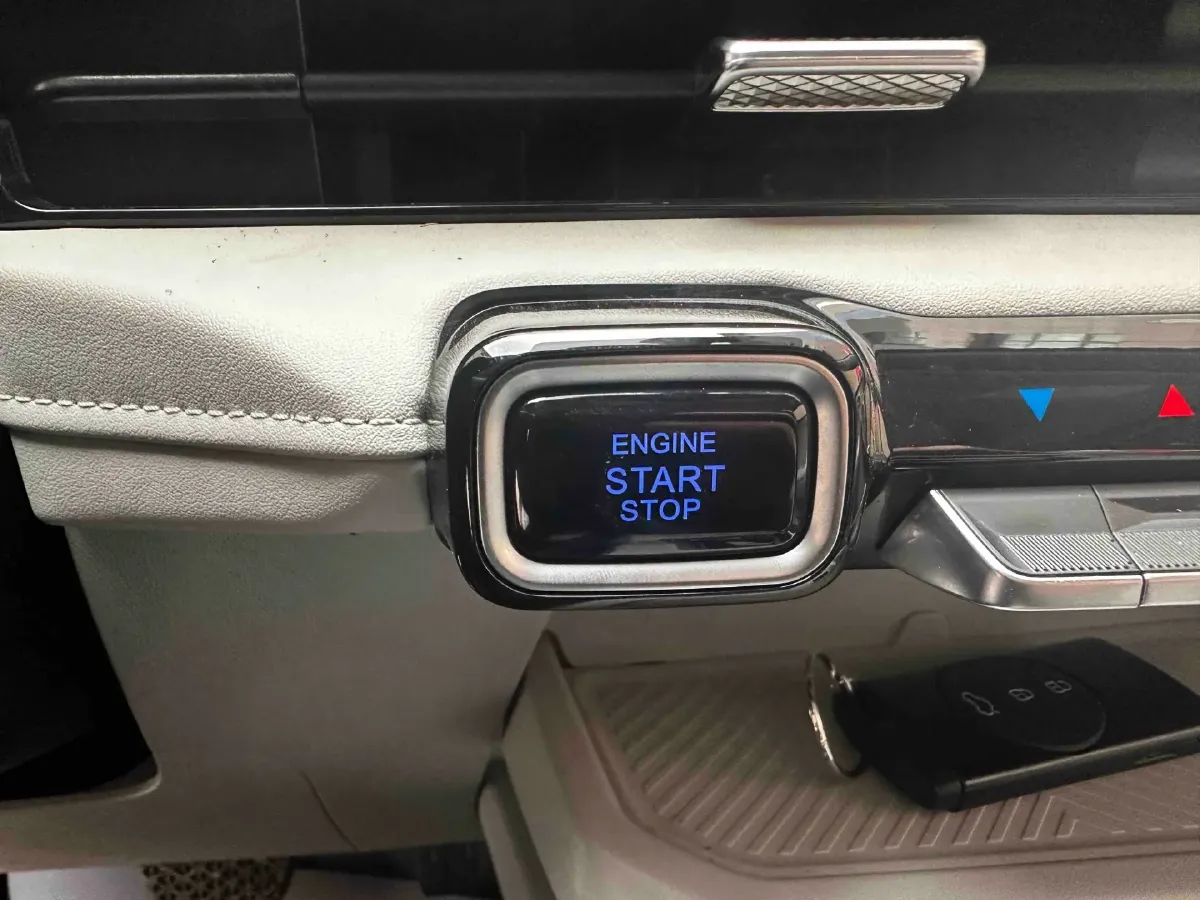 2023 Chery Tiggo 3x 1.5L 116HP L4 CVT,autocango,china used car exporter,china ev exporter,chinese used car exporter,chinese used ev exporter