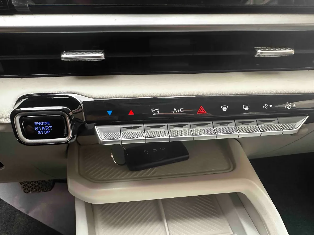 2023 Chery Tiggo 3x 1.5L 116HP L4 CVT,autocango,china used car exporter,china ev exporter,chinese used car exporter,chinese used ev exporter