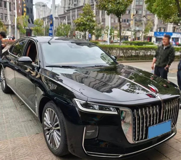2023 HongQi HQ9 2.0T 252HP L4 8AT,autocango,china used car exporter,china ev exporter,chinese used car exporter,chinese used ev exporter