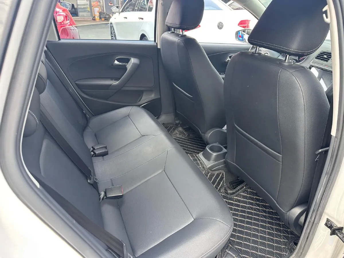 2016 Volkswagen Polo 1.4L 90HP L4 6AT,autocango,china used car exporter,china ev exporter,chinese used car exporter,chinese used ev exporter