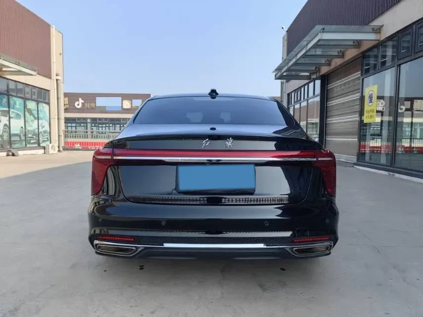 2023 HongQi H5 2.0T 224HP L4 8AT,autocango,china used car exporter,china ev exporter,chinese used car exporter,chinese used ev exporter