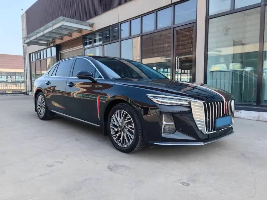 2023 HongQi H5 2.0T 224HP L4 8AT,autocango,china used car exporter,china ev exporter,chinese used car exporter,chinese used ev exporter