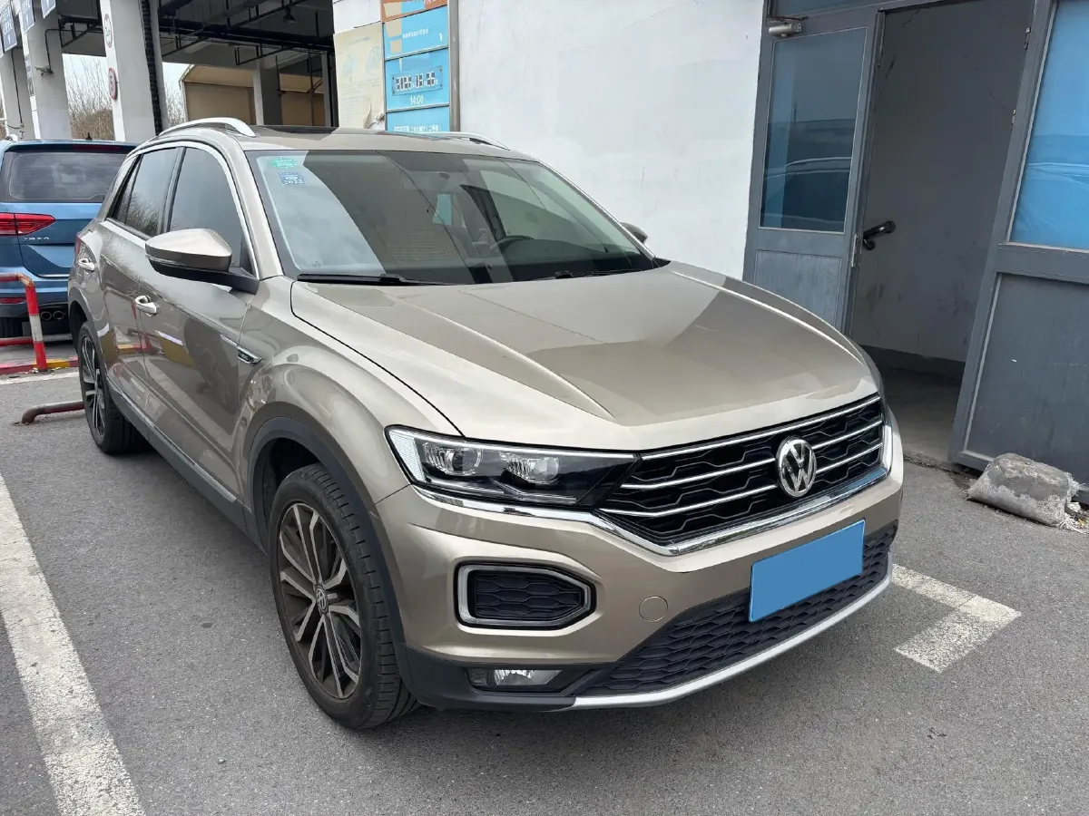 2020 Volkswagen T-Roc 1.4T 150HP L4 7DCT,autocango,china used car exporter,china ev exporter,chinese used car exporter,chinese used ev exporter