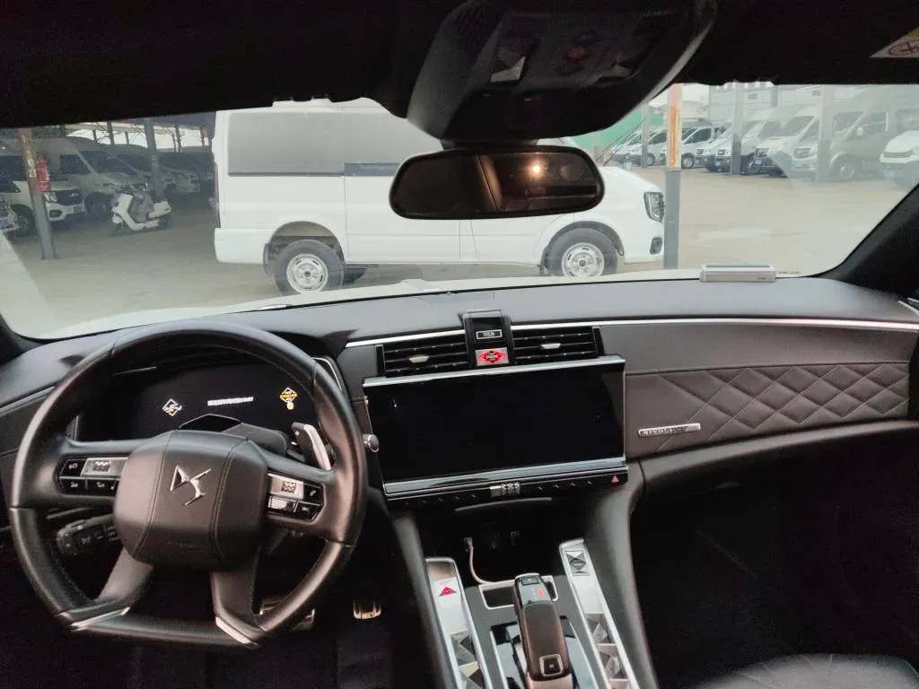 2022 DS 9 1.6T 215HP L4 8AT,autocango,china used car exporter,china ev exporter,chinese used car exporter,chinese used ev exporter